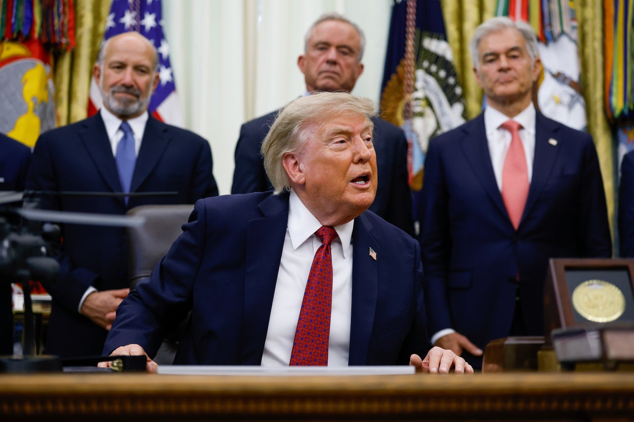New Photo - Trump gets the Pete Hegseth 2028 question. His response won’t make JD Vance happy
