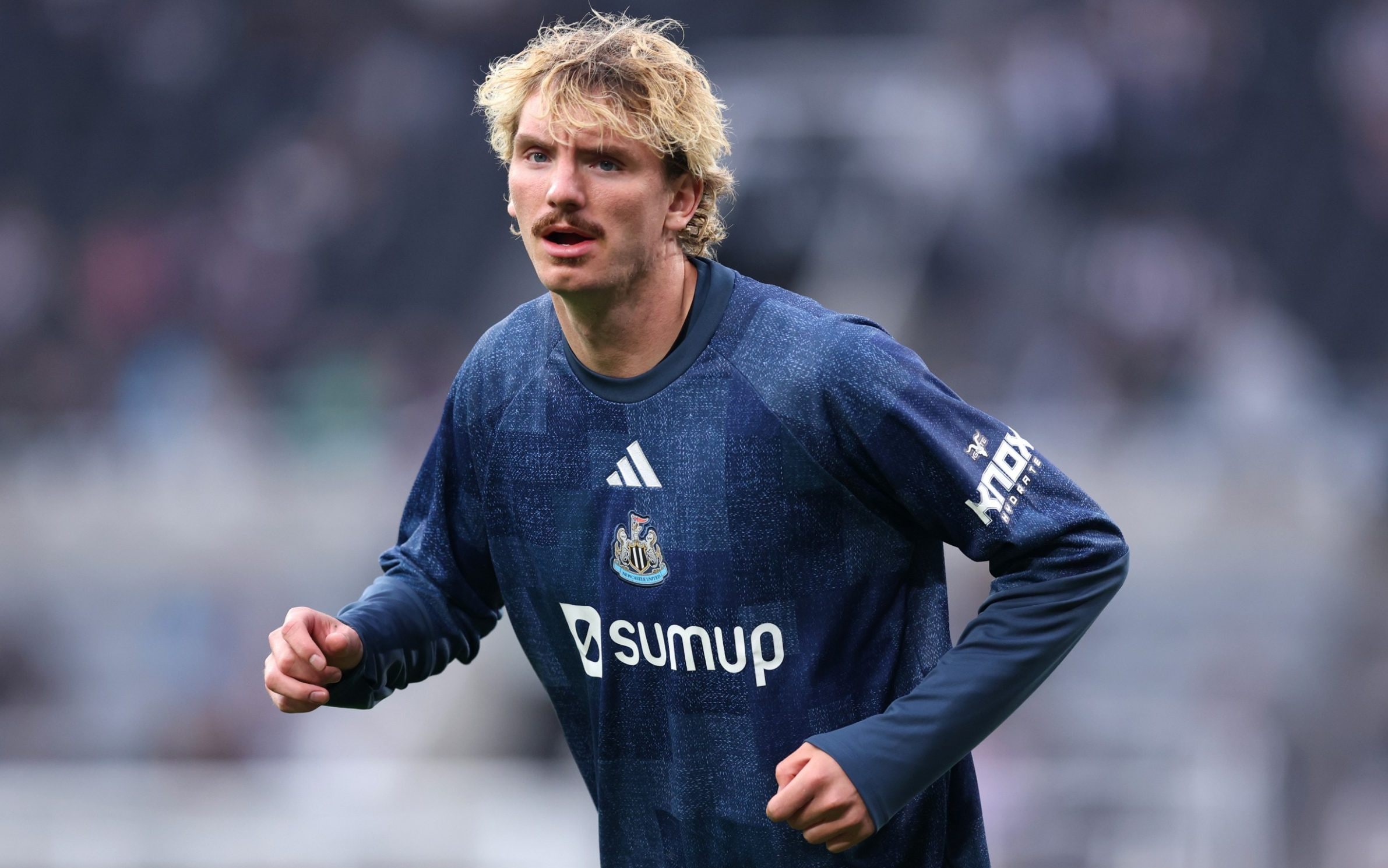 Transfer latest: Juventus lead Nick Woltemade chase