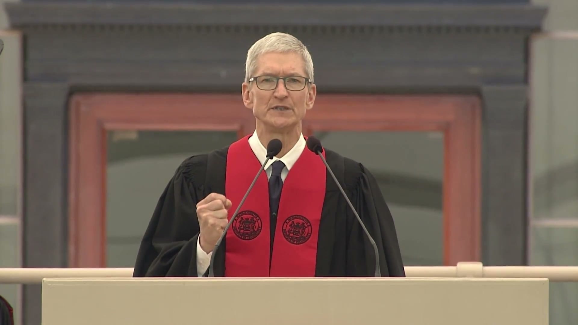 Tim Cook Sold 3.1 Billion iPhones - AOL