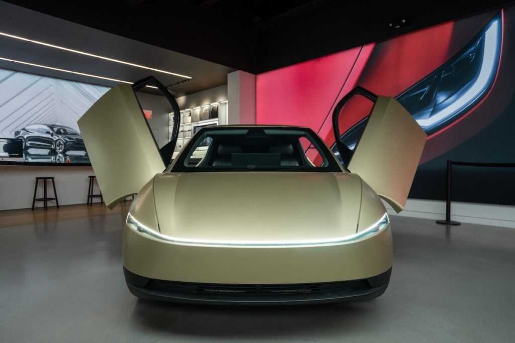 Gary Black Says Wall Street Tesla Robotaxi Skepticism Comes Down to Market Share , Not Growth : Autonomy Will Quickly Become a Commodity