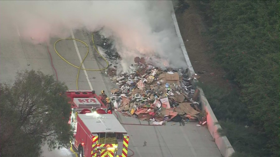 Large garbage fire erupts on Los Angeles-area freeway connector - AOL