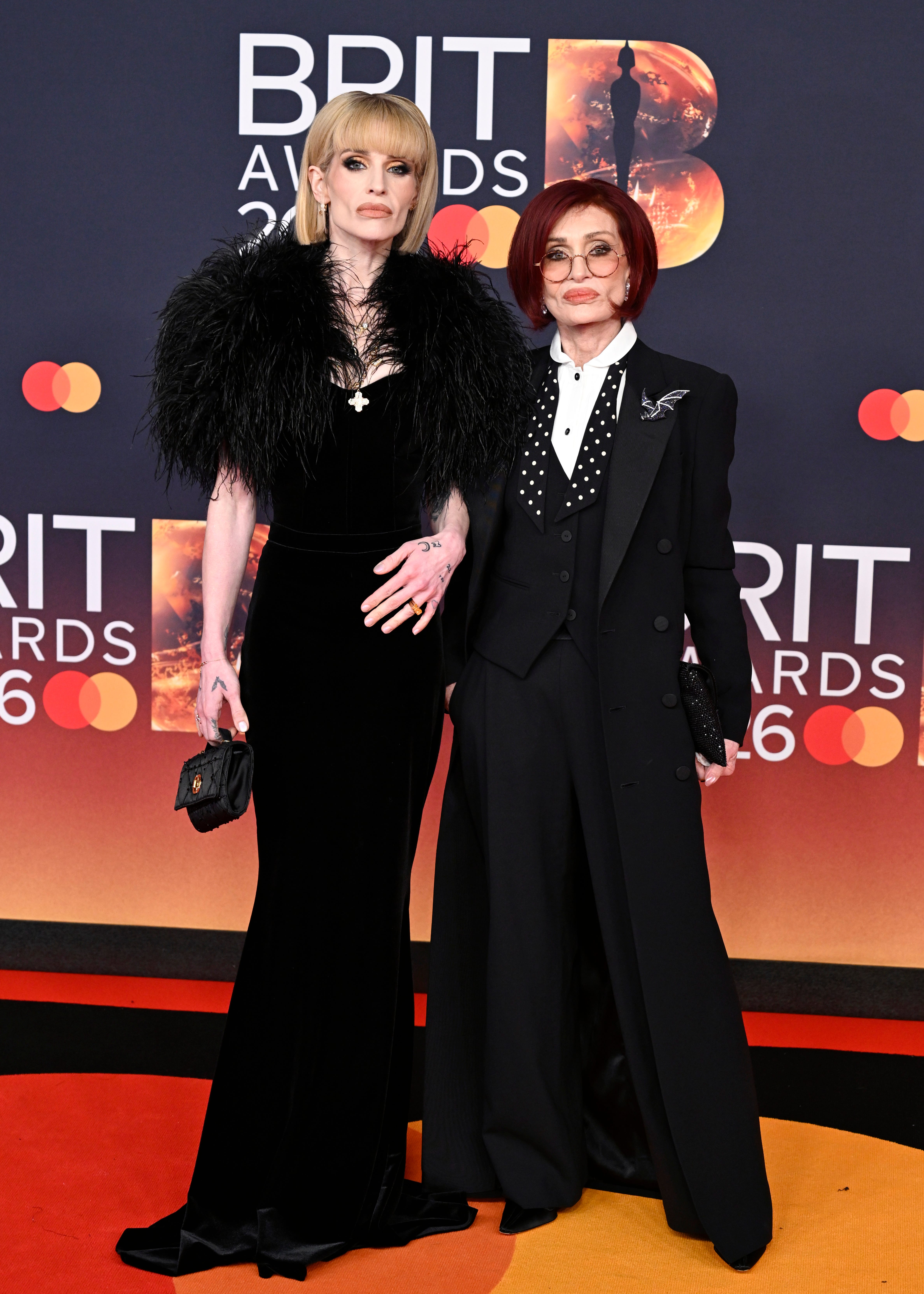 New Photo - Kelly Osbourne finally addresses weight loss concerns. 'I wasn't well'