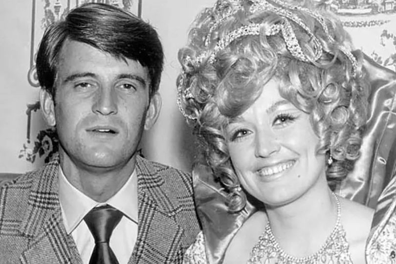 New Photo - Dolly Parton so devoted to husband Carl Dean she sacrificed her own health for his care
