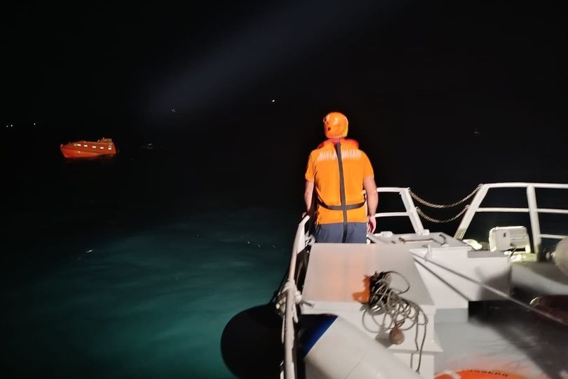 Huge ship 'sinks' after two vessels collide off Turkish coast as massive rescue mission launched