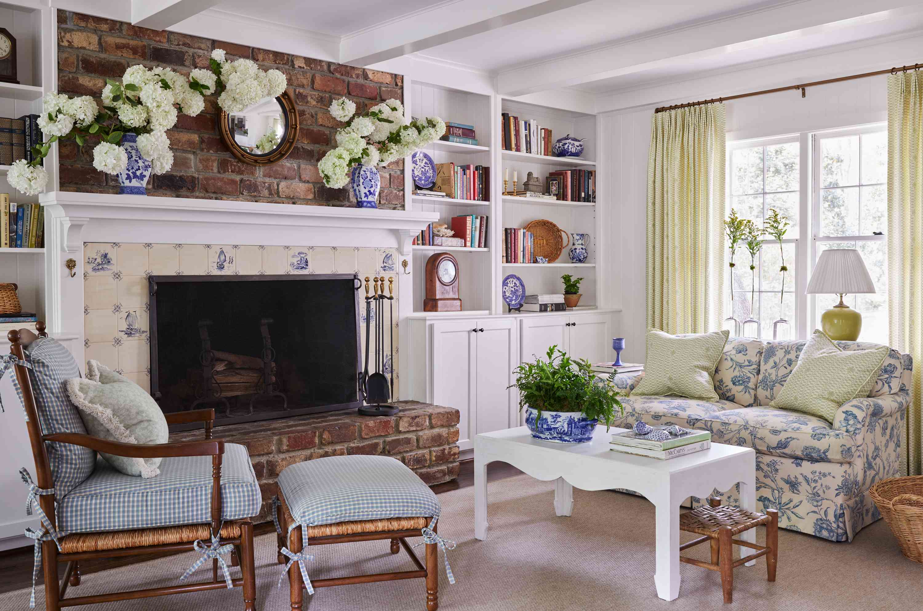 11 Things From Grandma’s Living Room We’re Bringing Back Into Our Homes ...