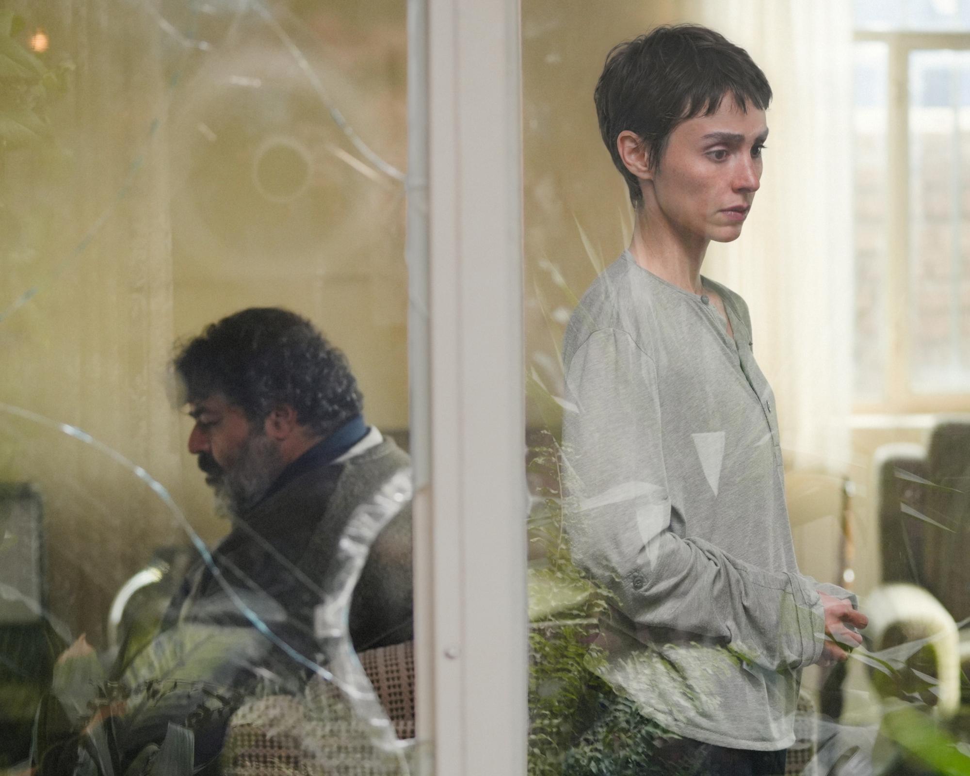 Falling House review – fierce tale of an Iranian prison guard holding his family hostage