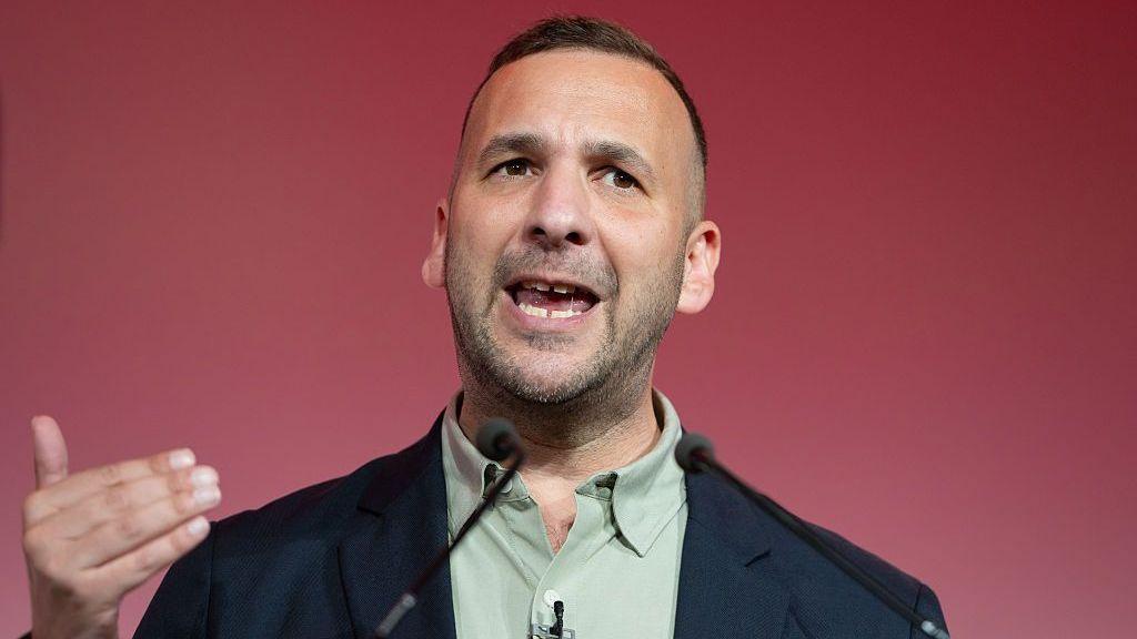 Zack Polanski seeks to stand for by-election in former PM Starmer's seat