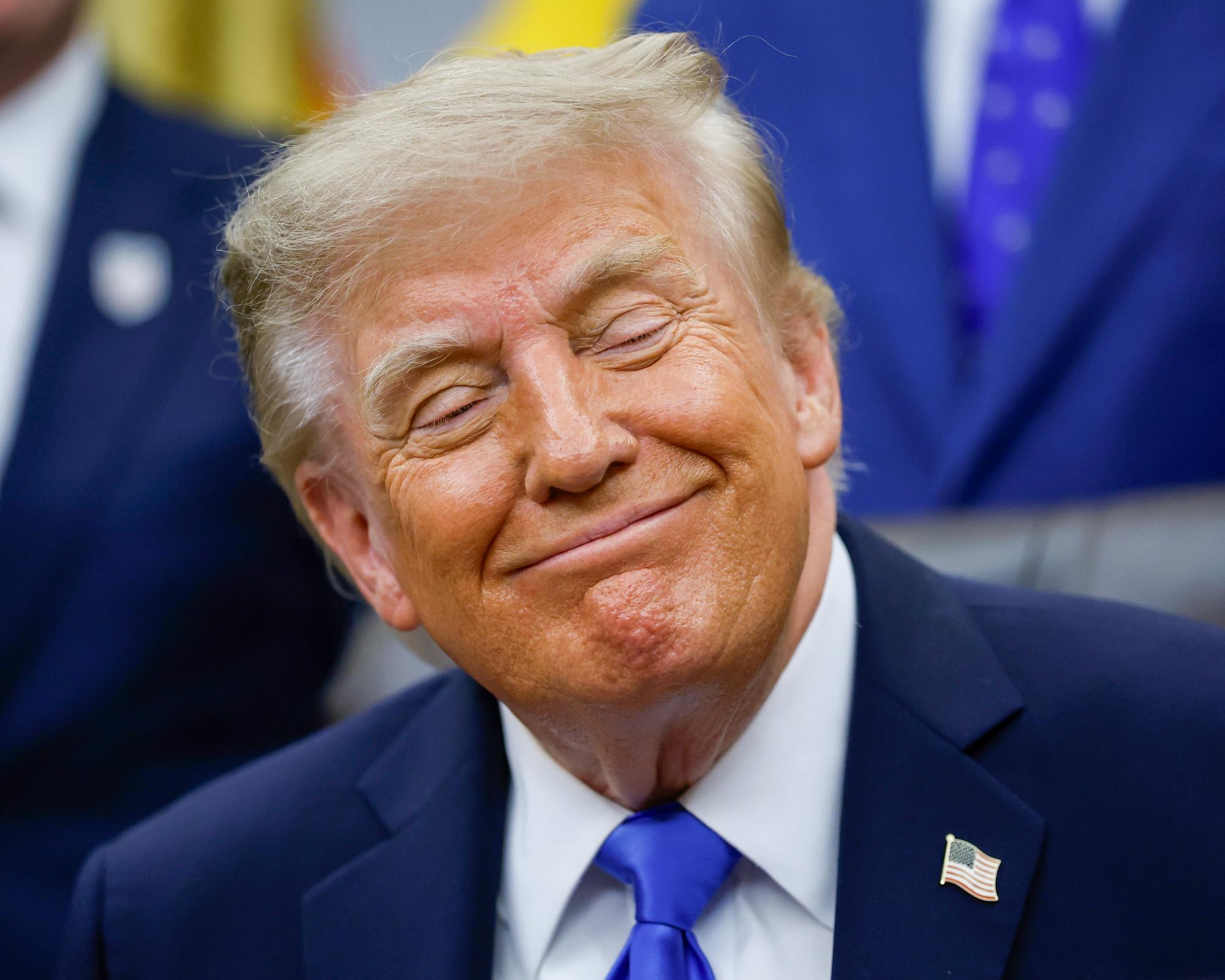 Trump ranks himself the greatest US president ever. Historians beg to differ