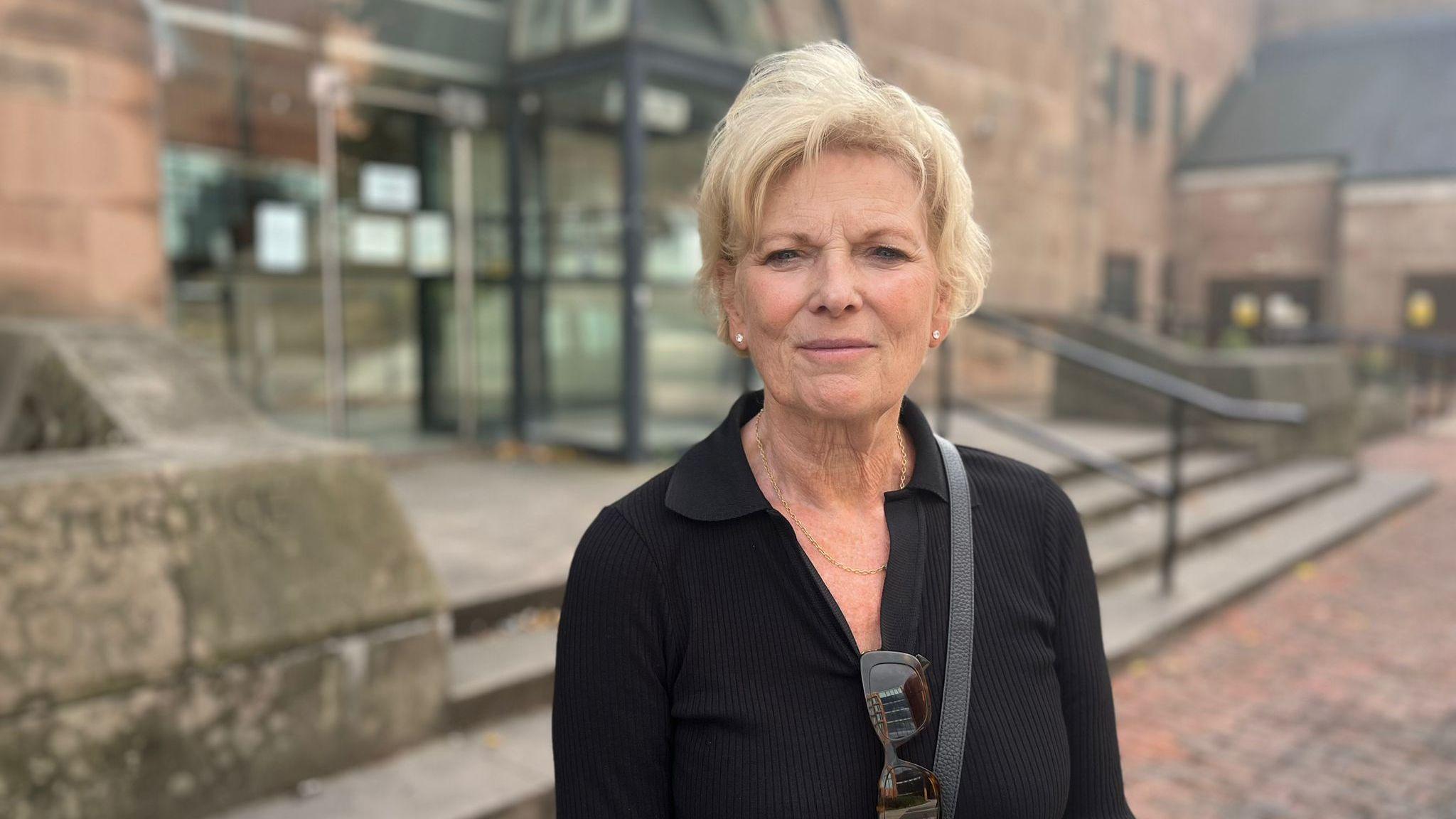 Calls for 'crumbling' crown court to be pulled down