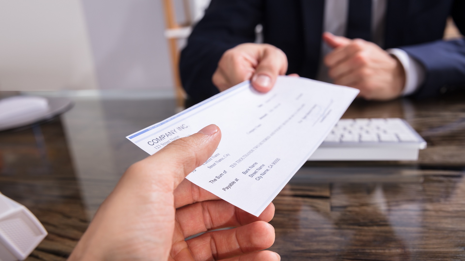 Direct Deposit: When Will Your Paycheck Land in Your Account?