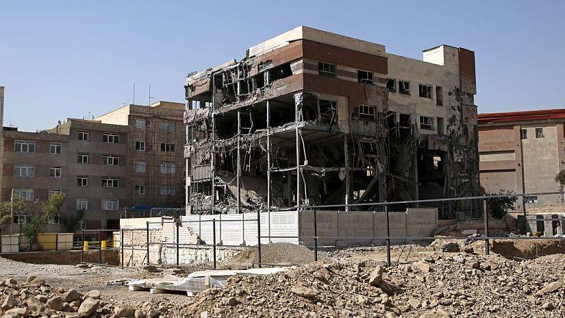 After renewed US-Iran strikes - how could the conflict end?