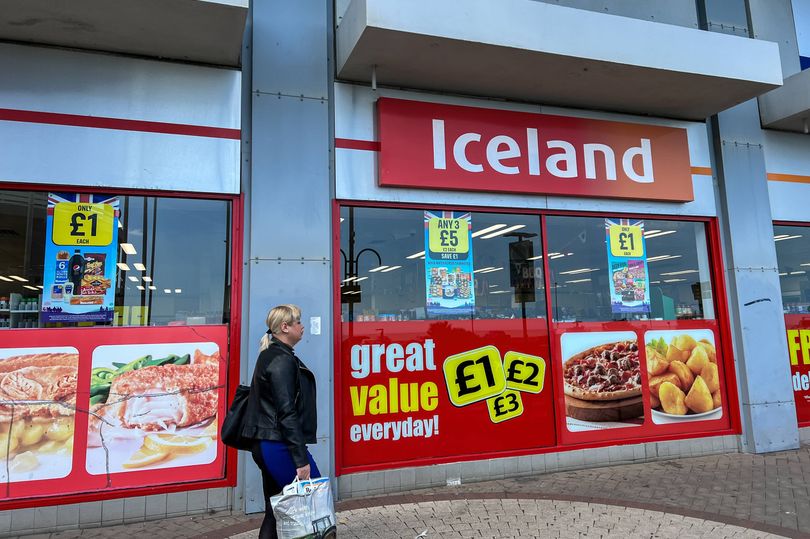 Iceland shoppers sprint to buy delicious new The Traitor's themed party snacks