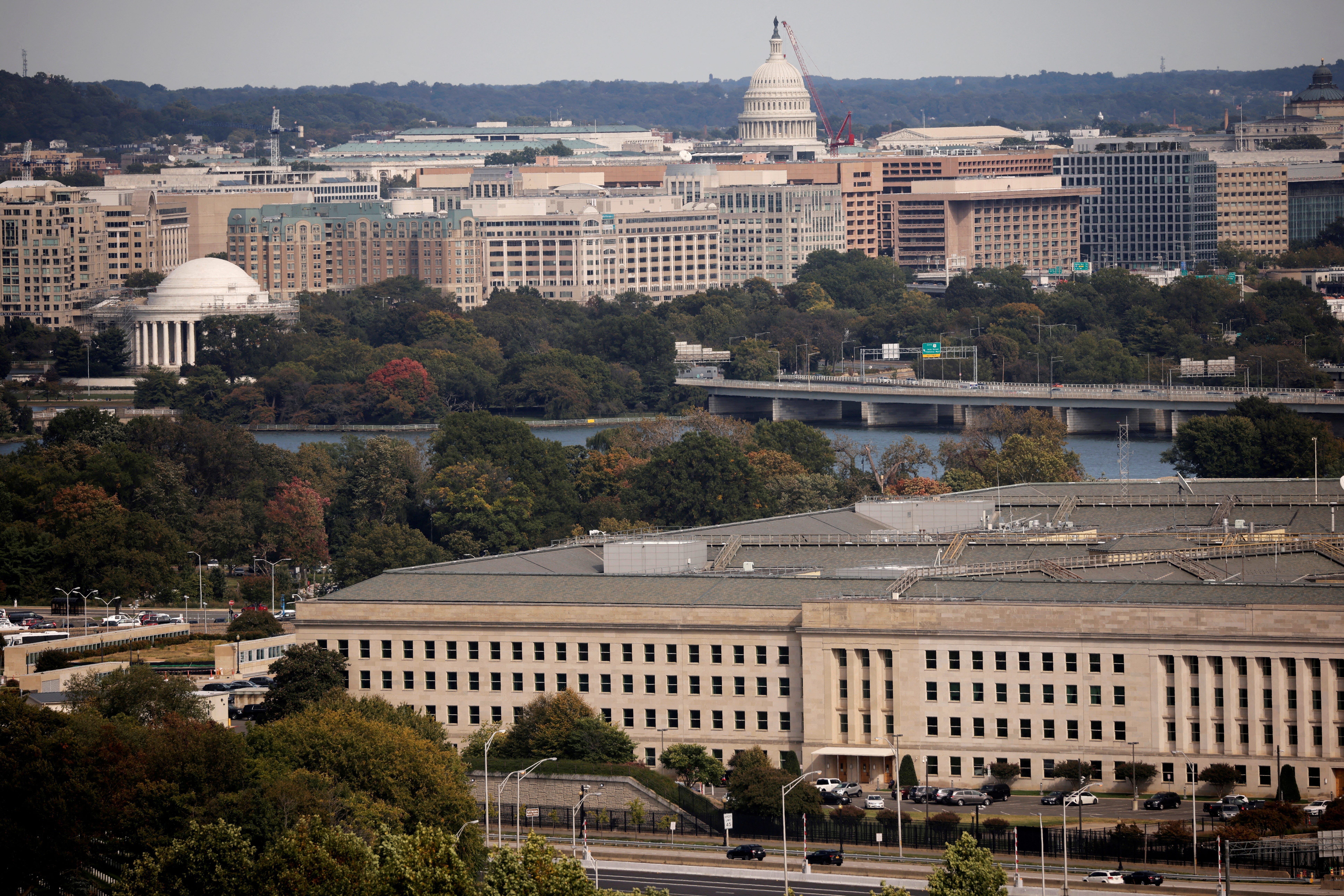 Pentagon officials face polygraph tests after media leaks: reports