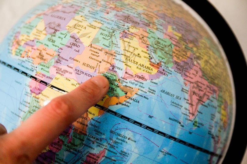 united-nations-votes-to-adopt-new-world-map-which-will-shrink-the-us