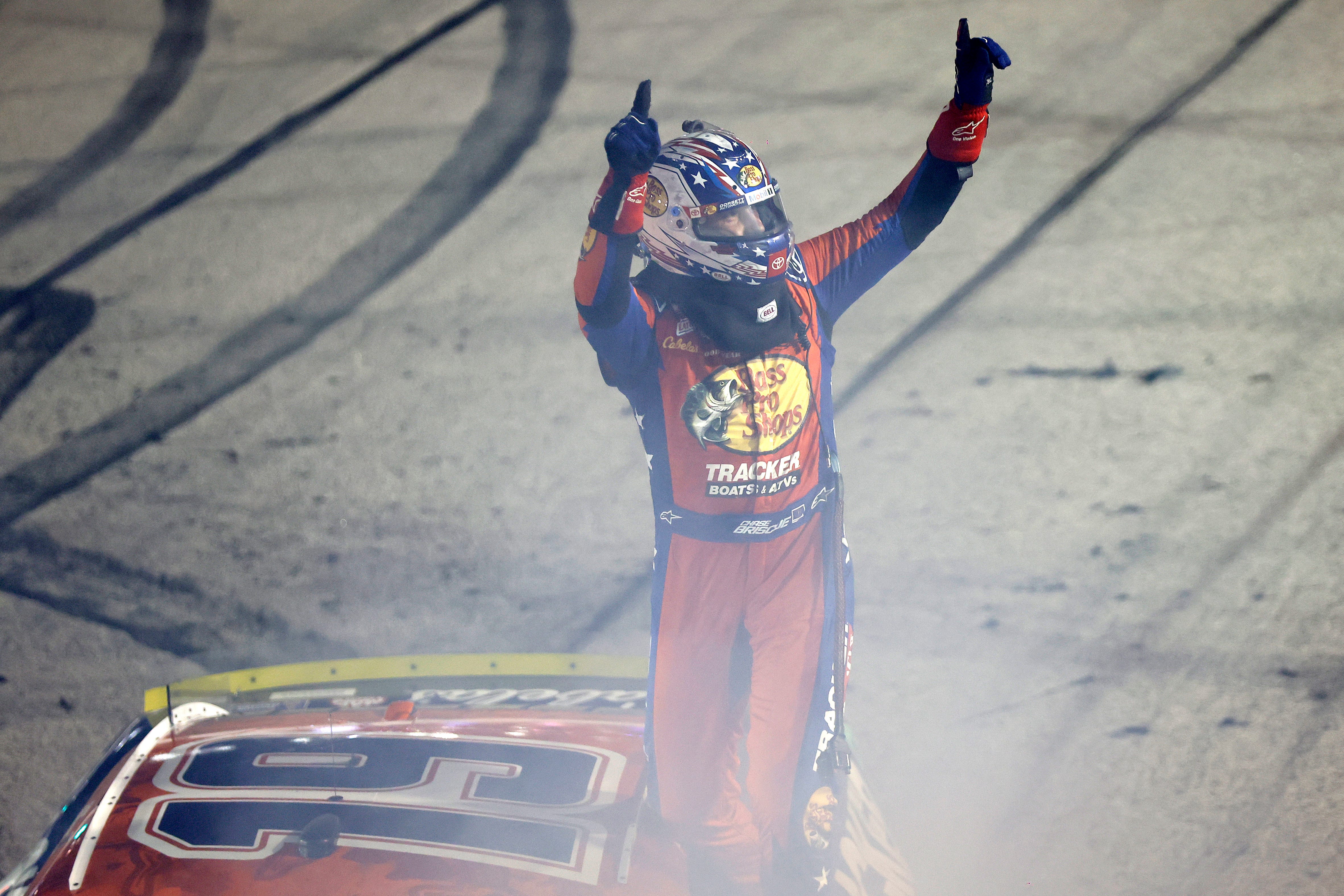 NASCAR Darlington predictions 2026, expert picks for Southern 500 Cup race
