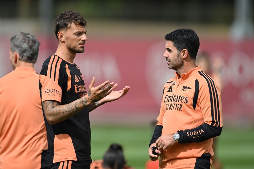 Arsenal line-ups vs Chelsea decided as Christos Tzolis disagreement reached and defensive change
