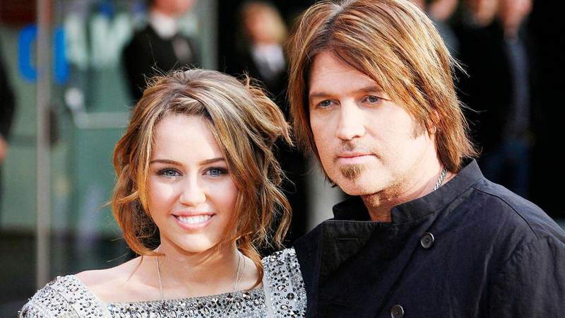 New Photo - Billy Ray Cyrus Reacts to Daughter Miley Dropping Her Last Name Professionally After Family Feud