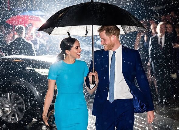 Meghan Markle has 'no chance' of ever reconciling with royals after ' despicable' move - AOL