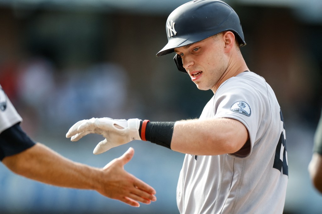 New Photo - Yankees squash lefty troubles, best Robbie Ray in win over Padres