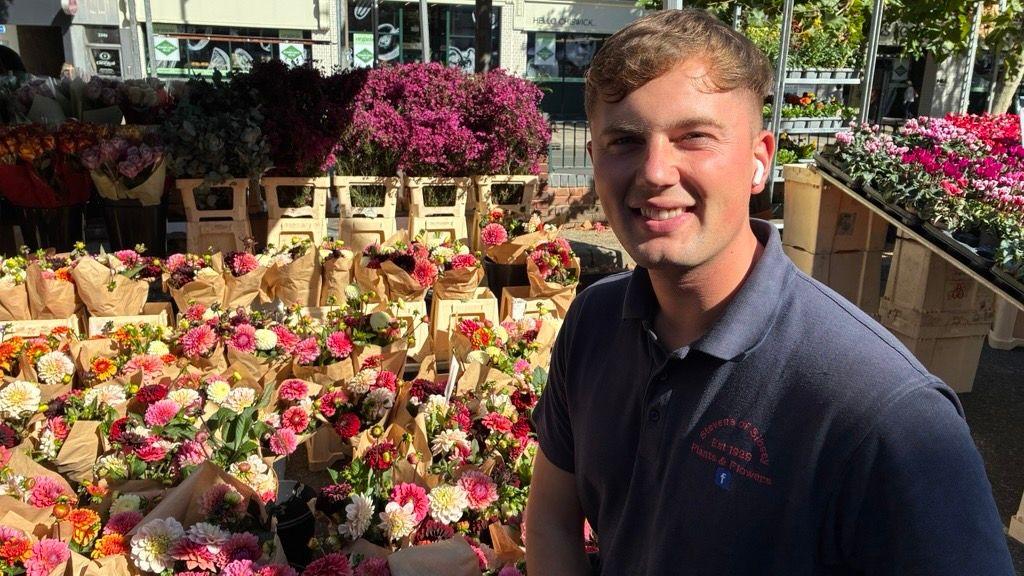 Record heat leaves flower growers short of blooms