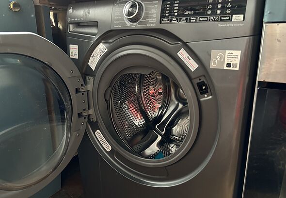 My washing machine never smells mouldy thanks to one natural item - not baking soda