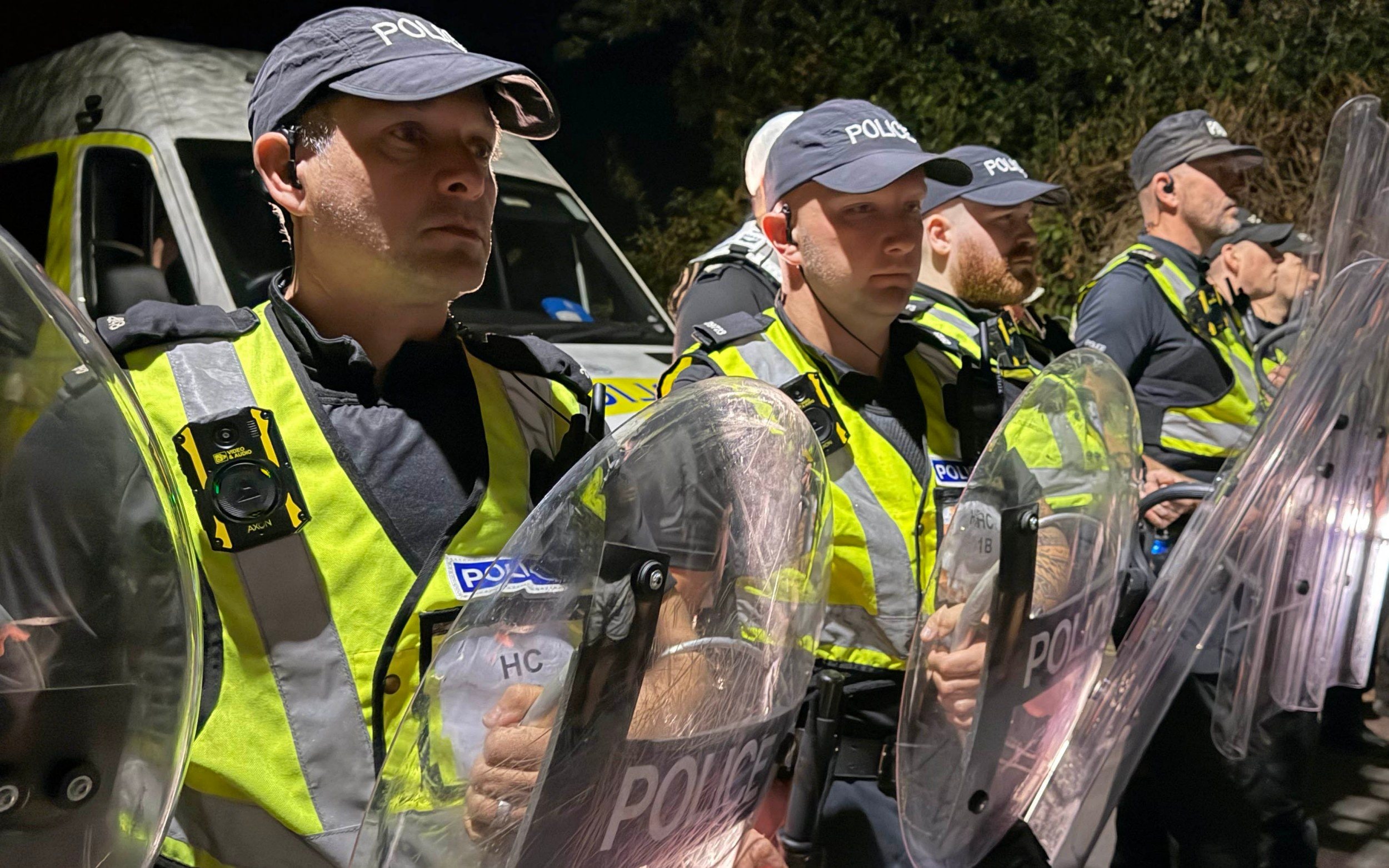 The live-streamed call-to-arms that brought hundreds to migrant protest
