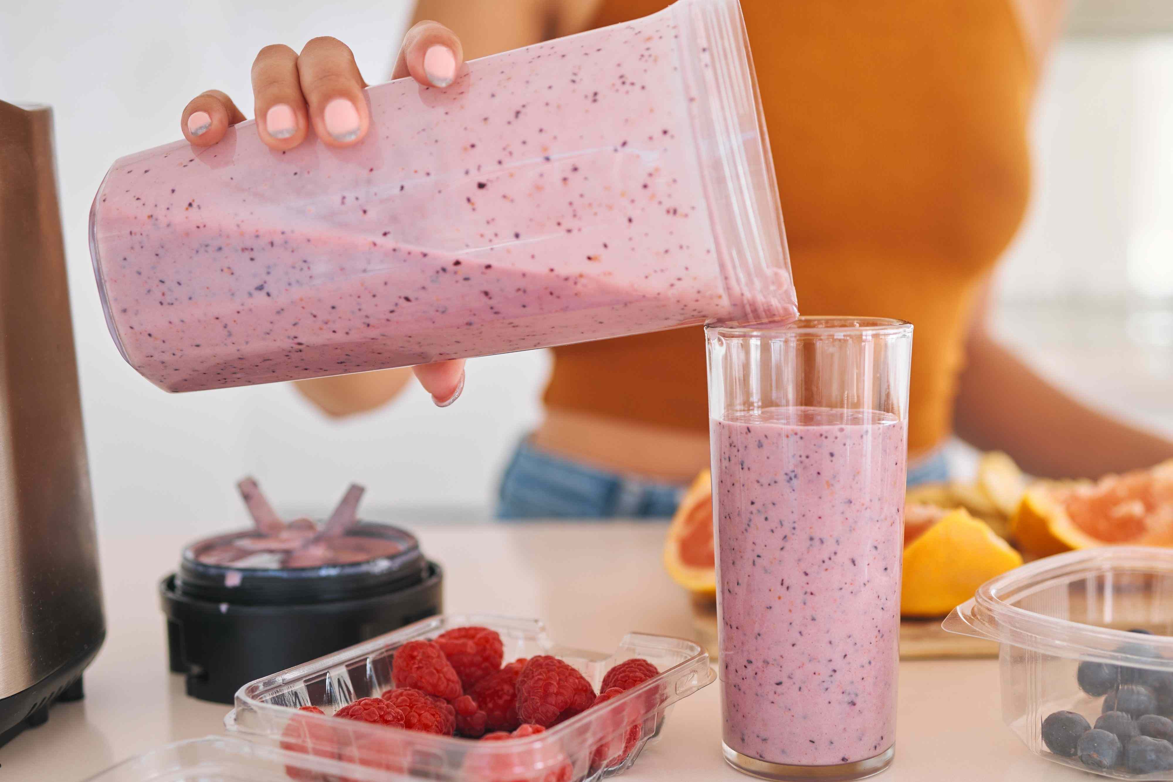 6 Smoothie Mistakes That Could Be Sabotaging Your Weight Loss