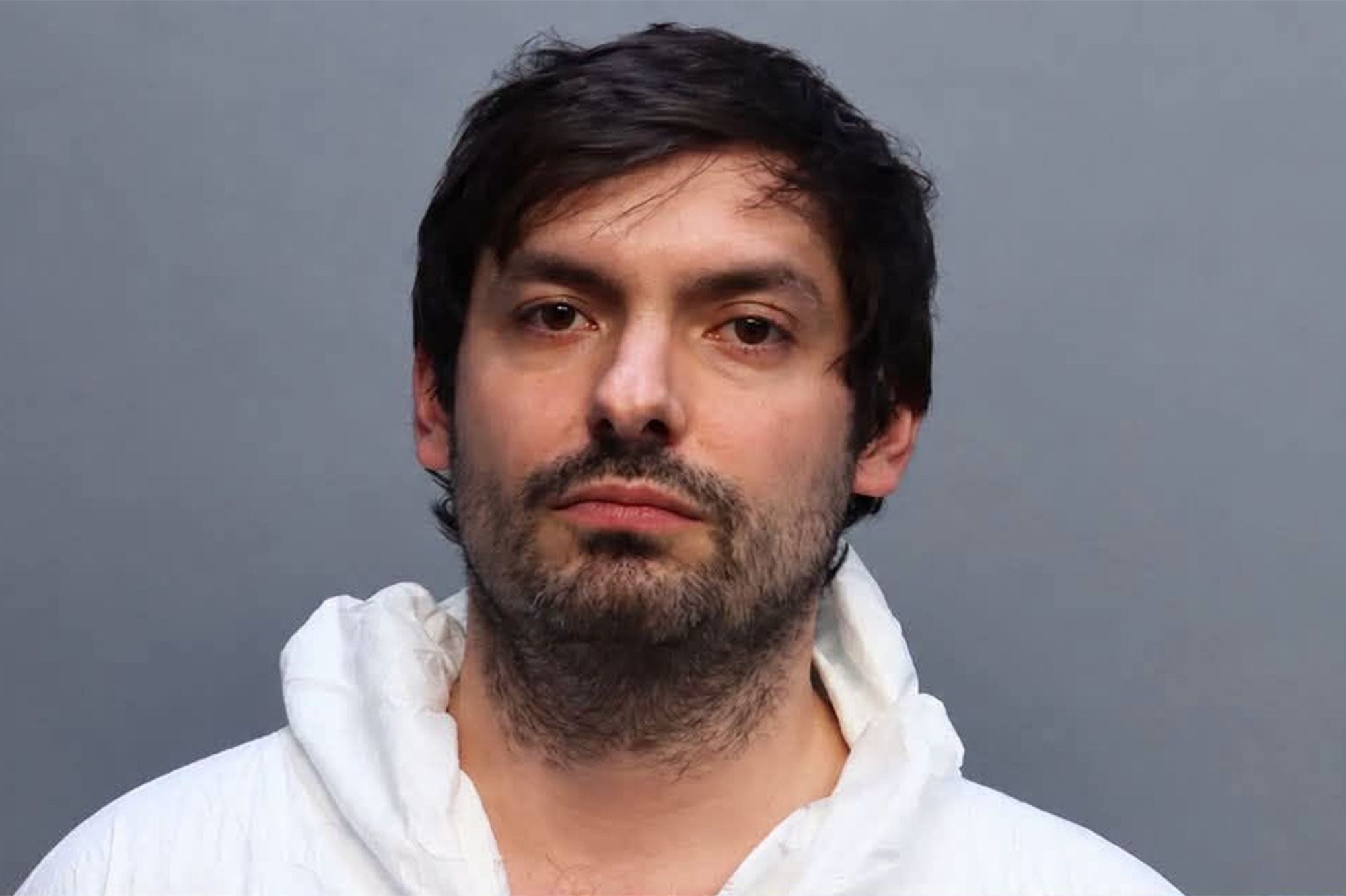 Restaurant Manager Allegedly Stabs Mother to Death, Then Asks Delivery Driver to Call 911