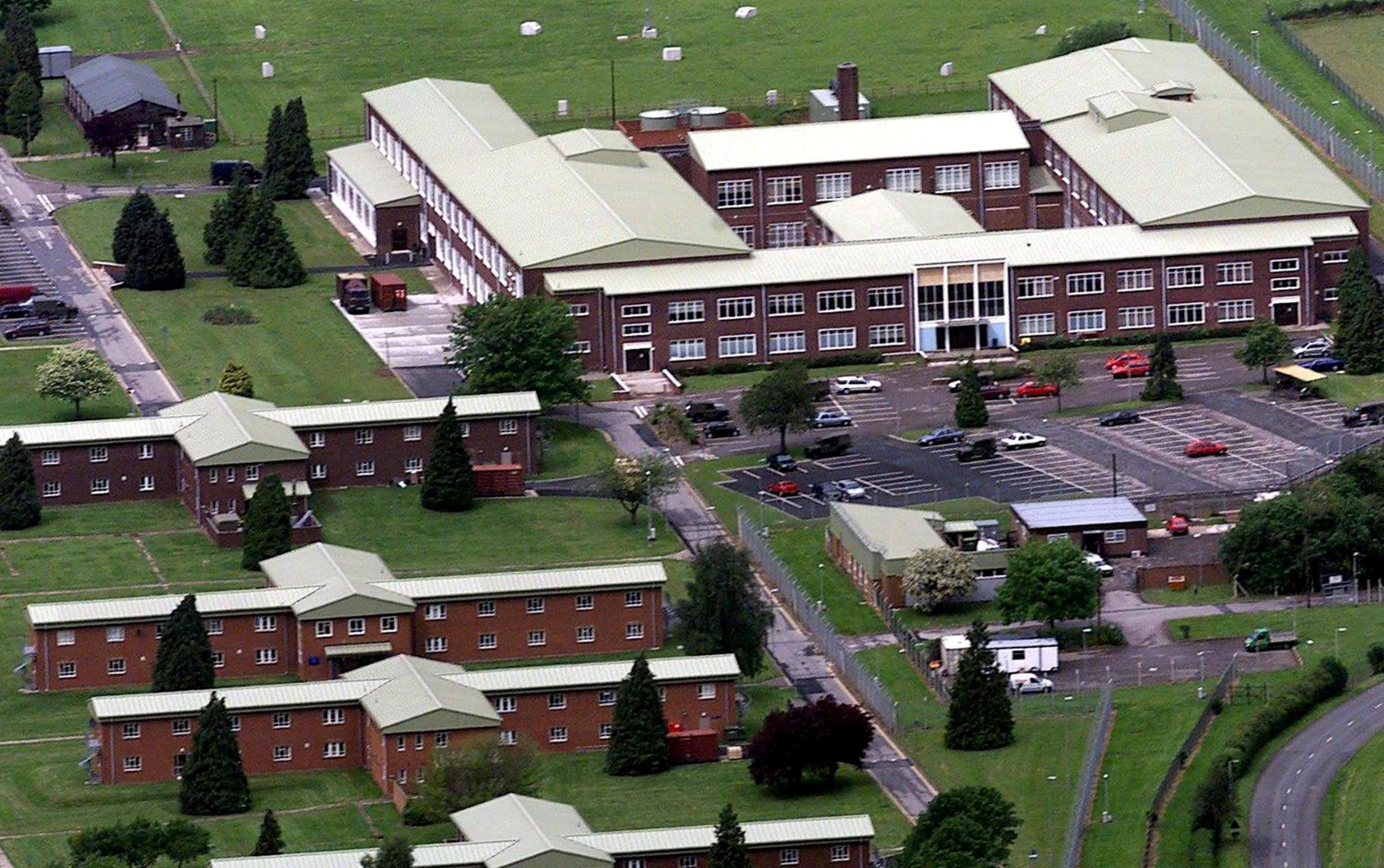 MoD warns SAS headquarters at risk from planned new-builds