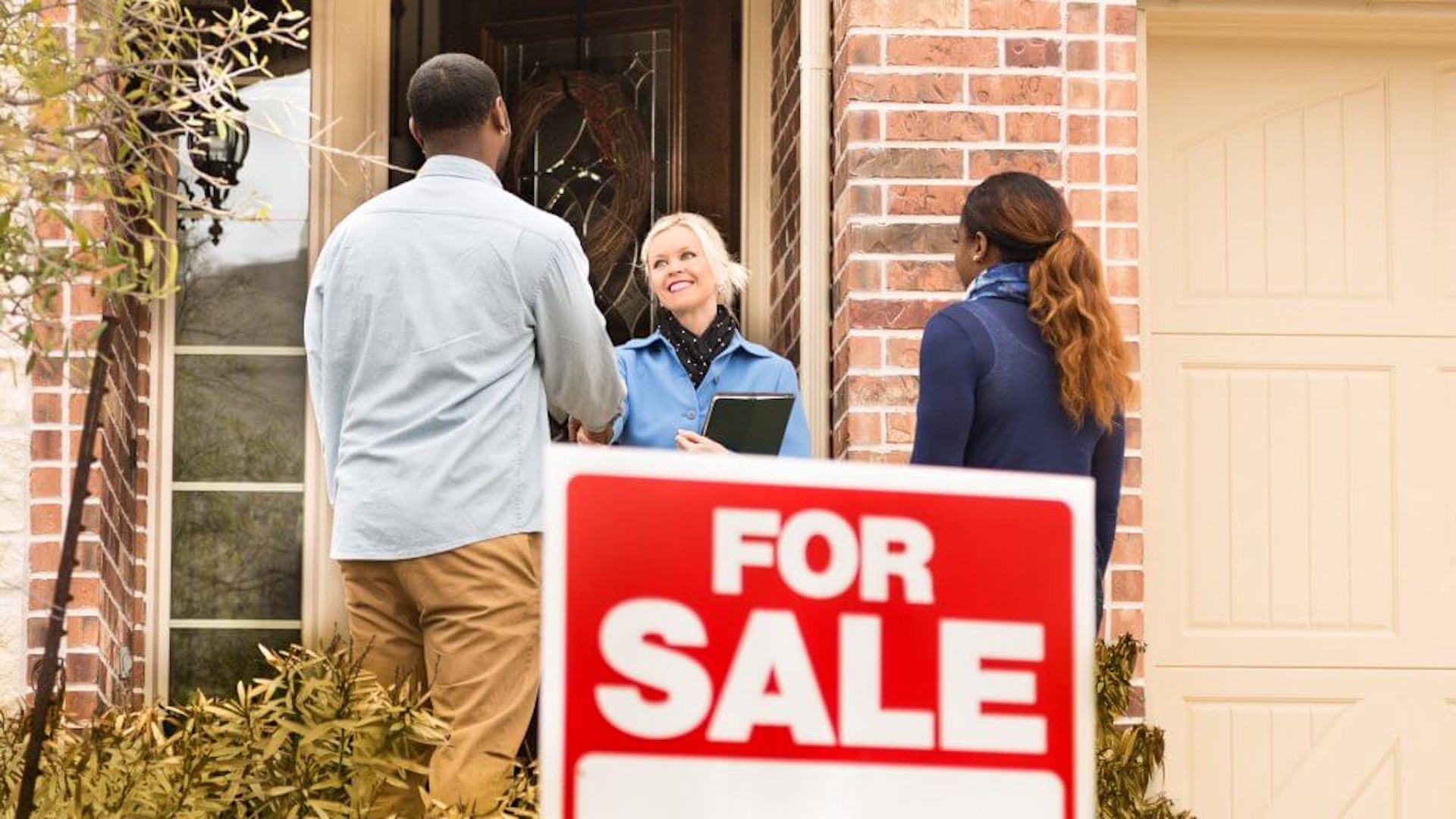 2 Ways Downsizing Can Lower Your Property Taxes (And When It Can't)