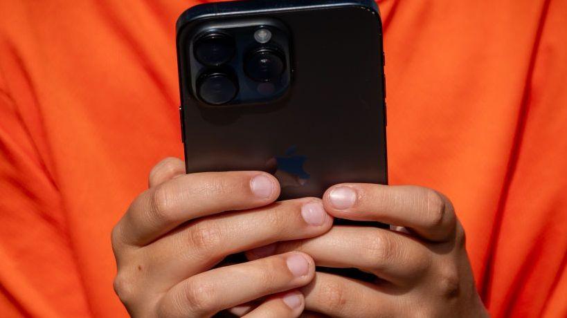 New law to force tech firms to stop children taking or sharing nude images