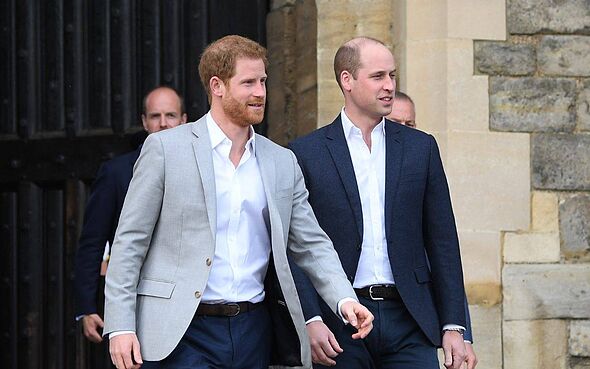 New Photo - Prince Harry 'goes behind william's back' to contact Princess Kate