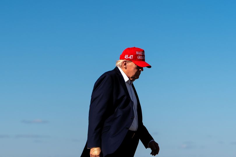 Fox News viewers ask same question about Donald Trump after Air Force One trip