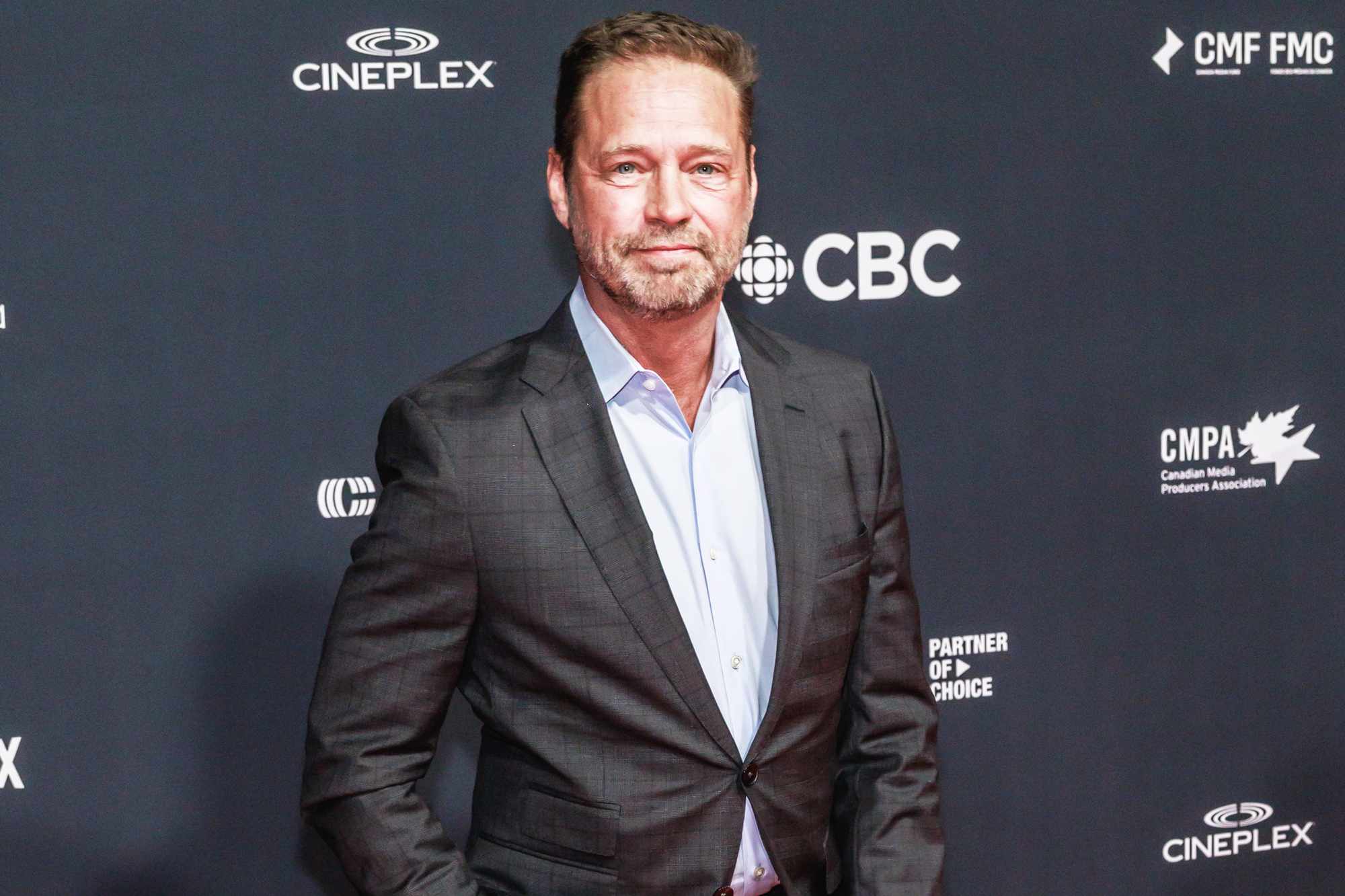jason priestley net worth 2020 - Ilustrasi 3