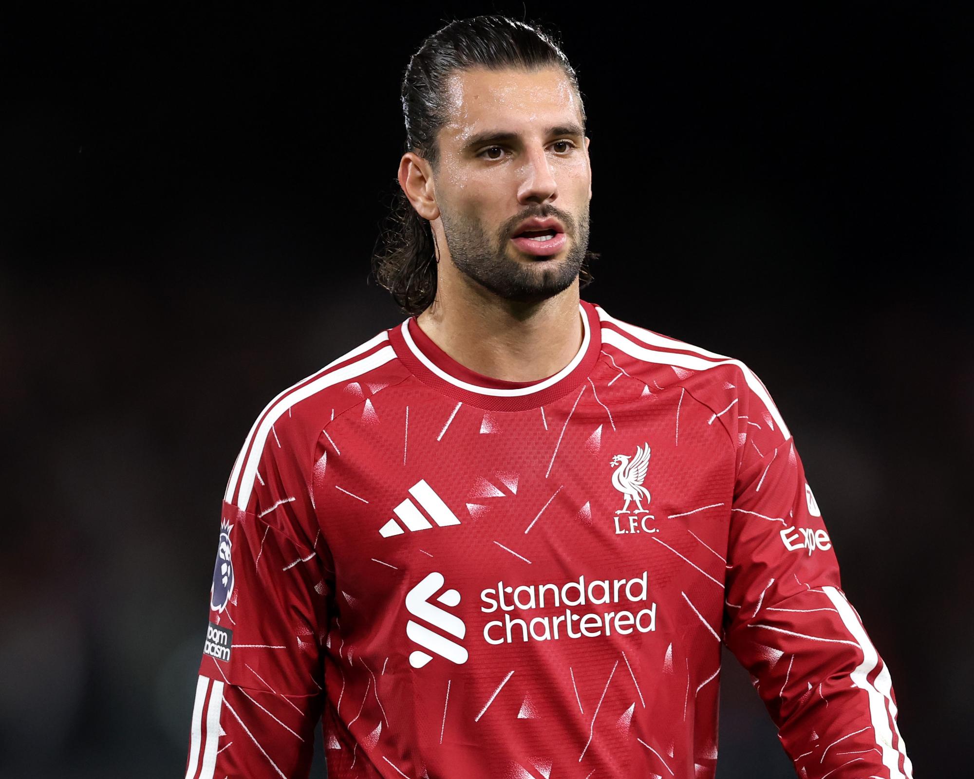 Liverpool agree £60m-a-year shirt sponsorship deal with Turkish Airlines