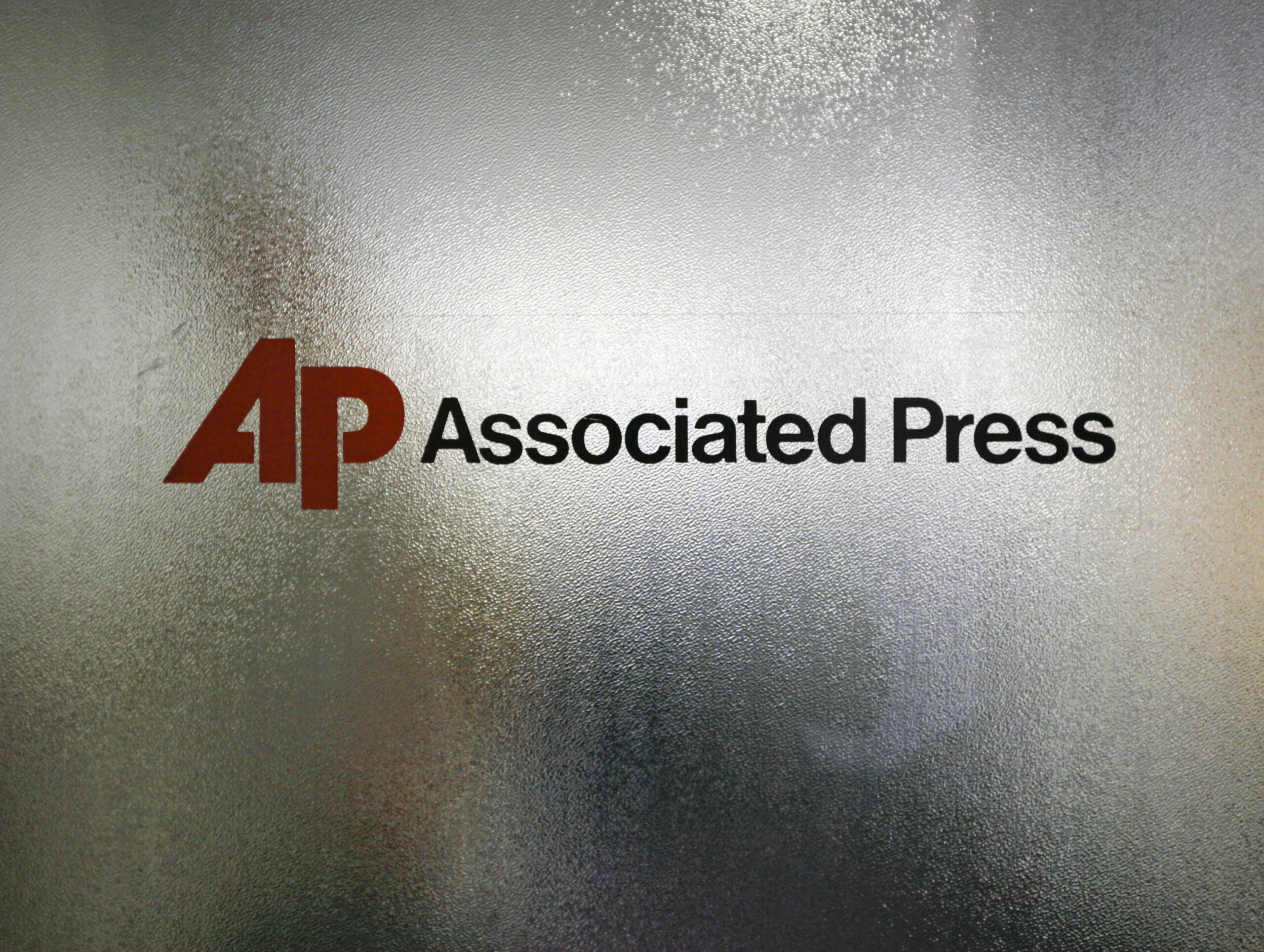 Associated Press to Defy Trump Executive Order and Continue Using ‘Lake Ontario'