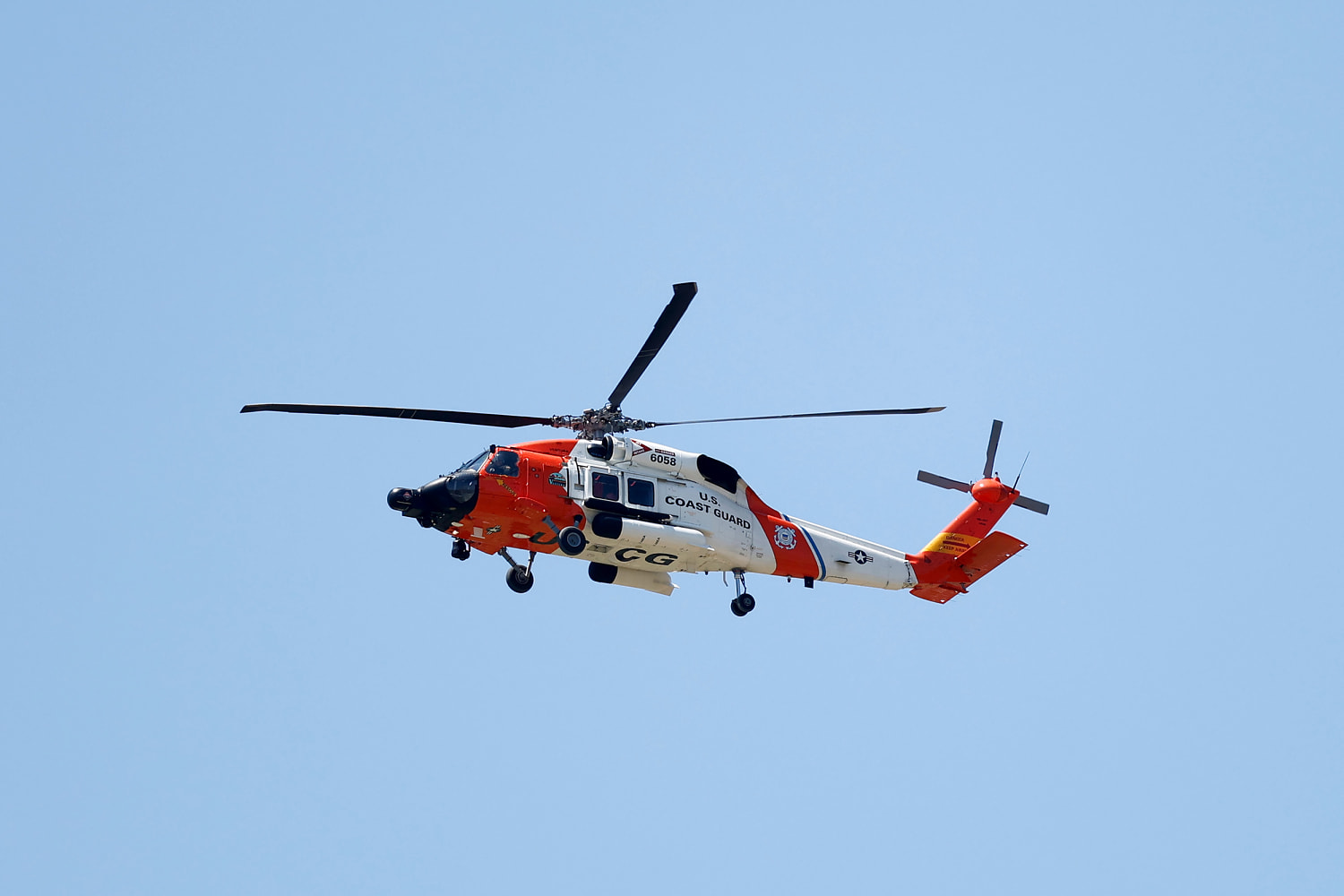 New Photo - 4 family members confirmed dead in Bahamas plane crash, relatives say