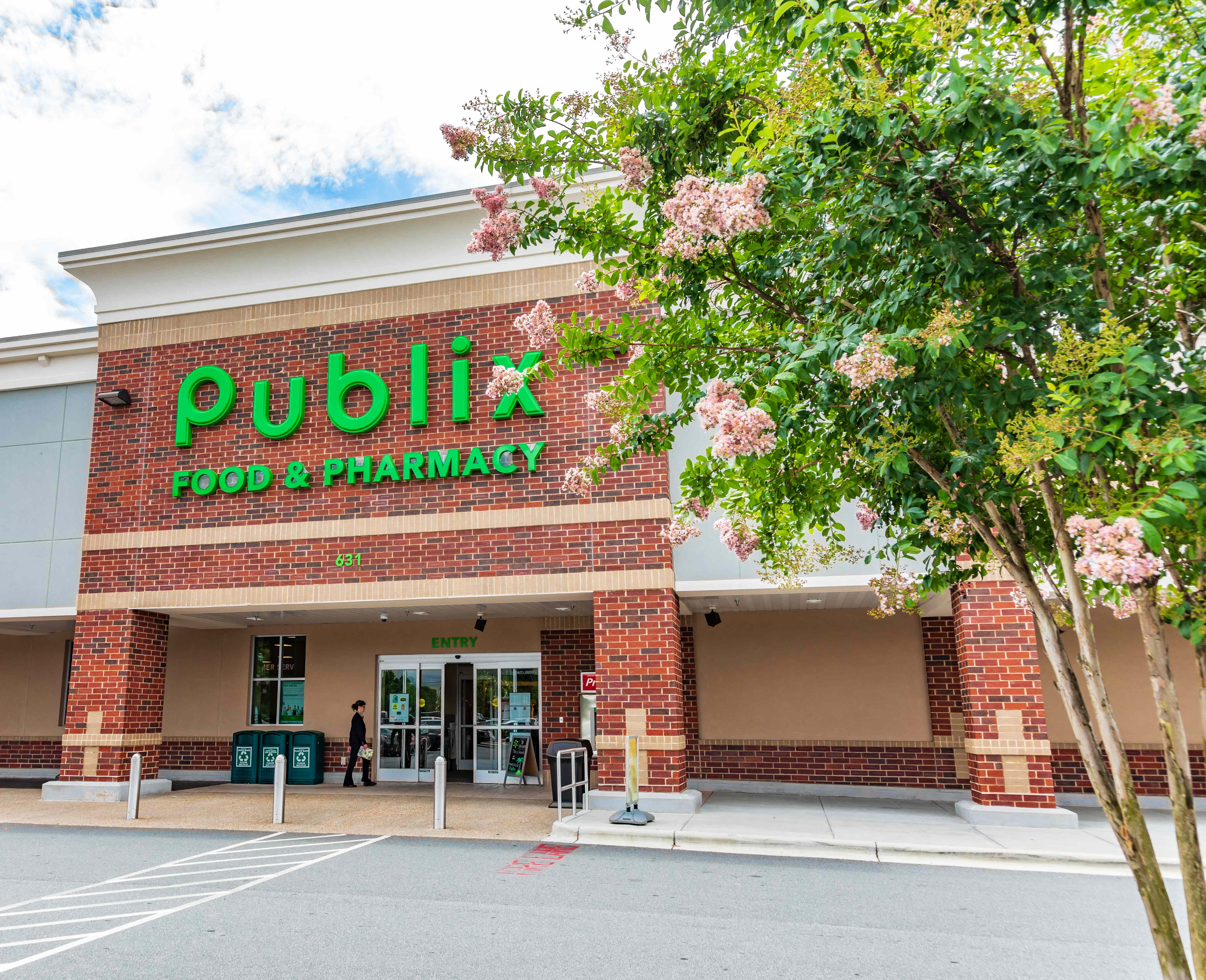 Publix Just Rolled Out Its Fall Bakery Lineup—And It’s Packed With Pumpkin