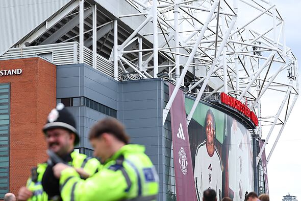 Premier League give in to Man Utd and issue announcement to end dispute