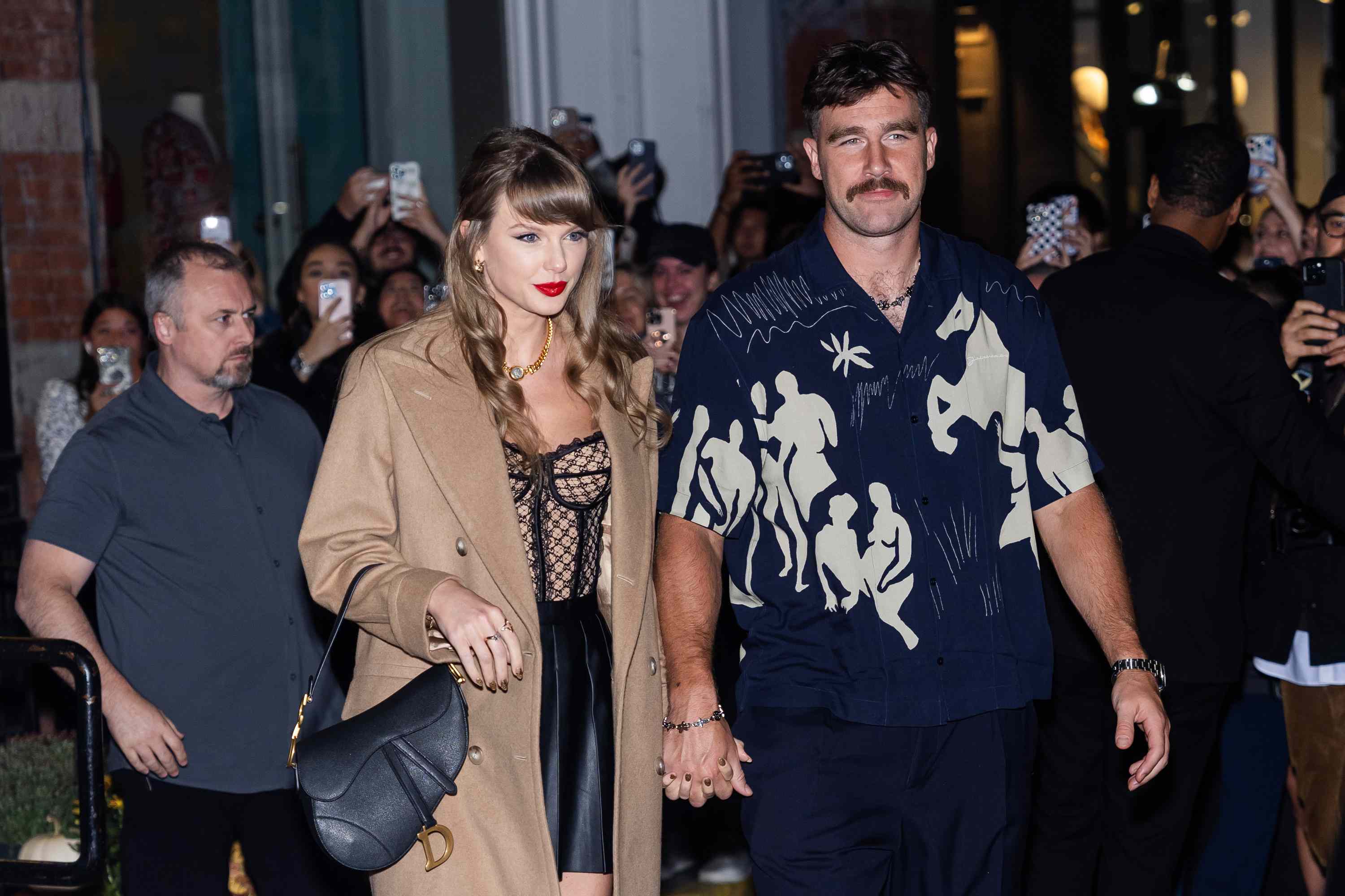 Taylor Swift and Travis Kelce’s New Dog Wendy Has a Runway-Ready Doppelganger