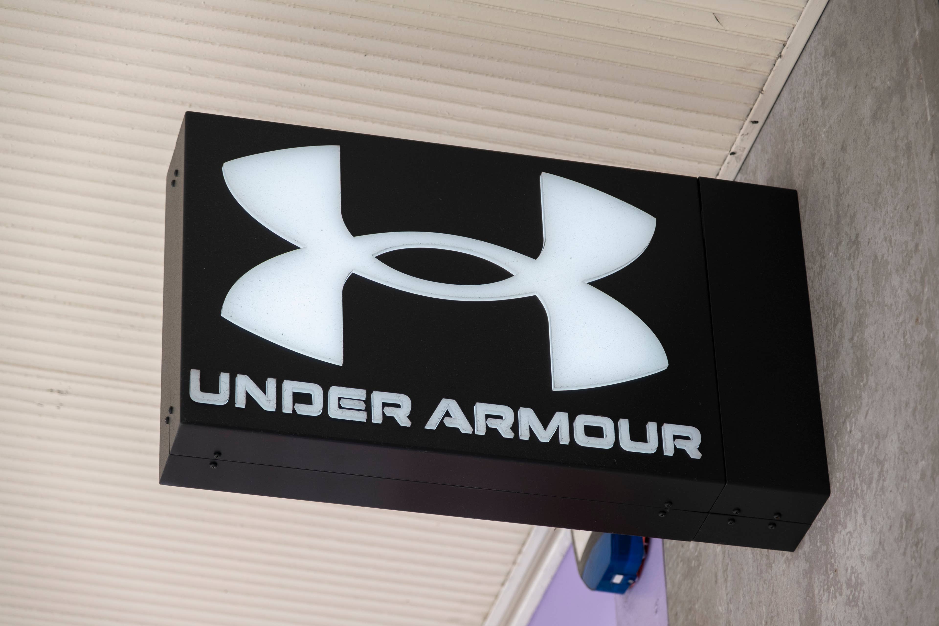 Under Armour’s $38 Running Shoes Are ‘Very Comfortable’ for Running and Walking - AOL
