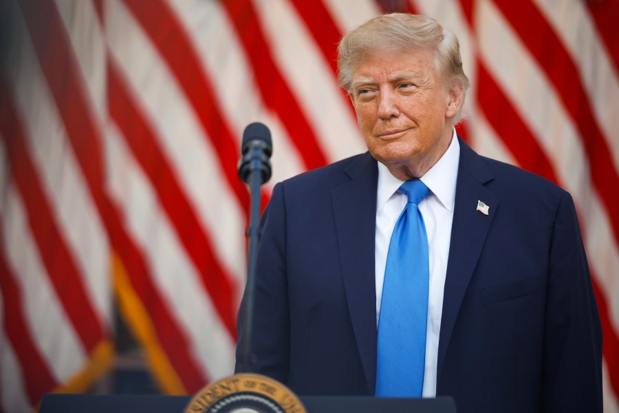 Trump pledges $500 Obamacare rebate checks for 1M enrollees in 30 states