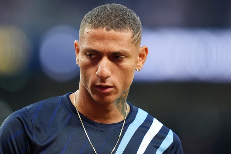 Richarlison 'trying to tear up Tottenham contract' as dream club told to pay £20m