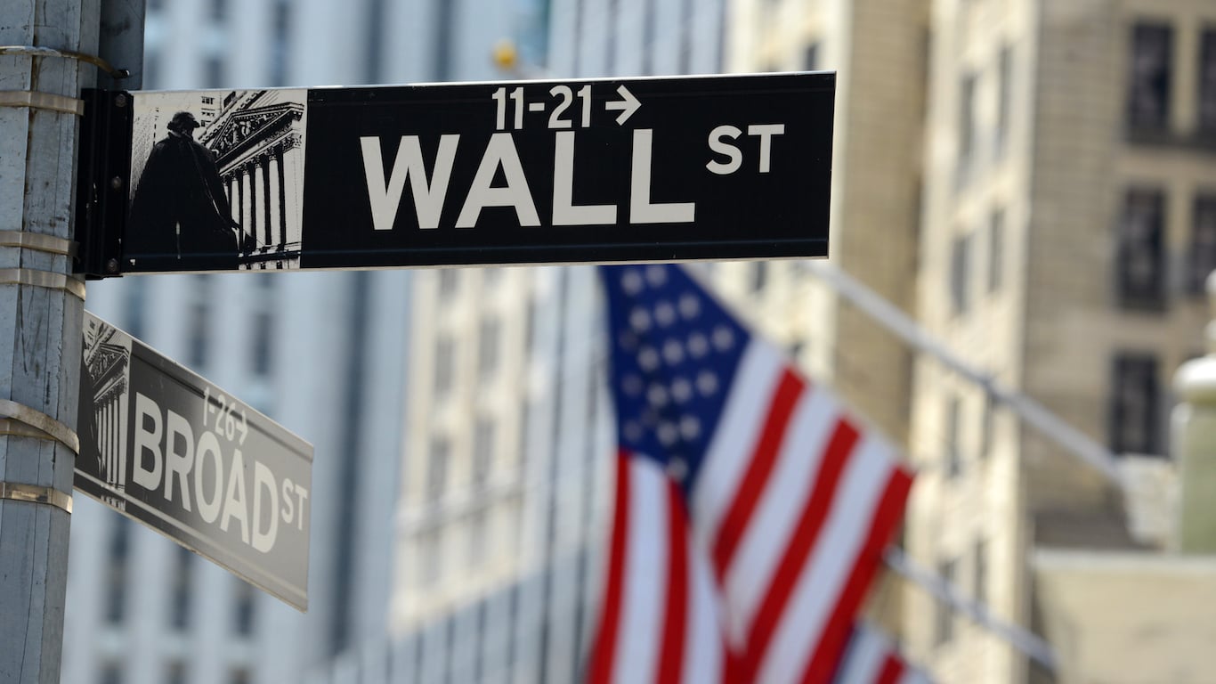 Here Are Thursday's Top Wall Street Analyst Research Calls: Advanced Micro Devices, Amgen, AngloGold Ashanti, Caterpillar, Chewy, Meta Platforms, Novartis, NVIDIA, SK hynix, and More
