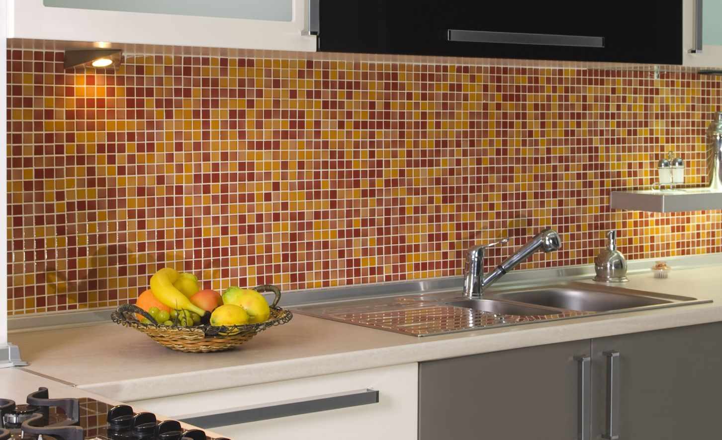 We Asked Designers for the Backsplash Styles That Tank Resale Value the Most—They Picked These 5