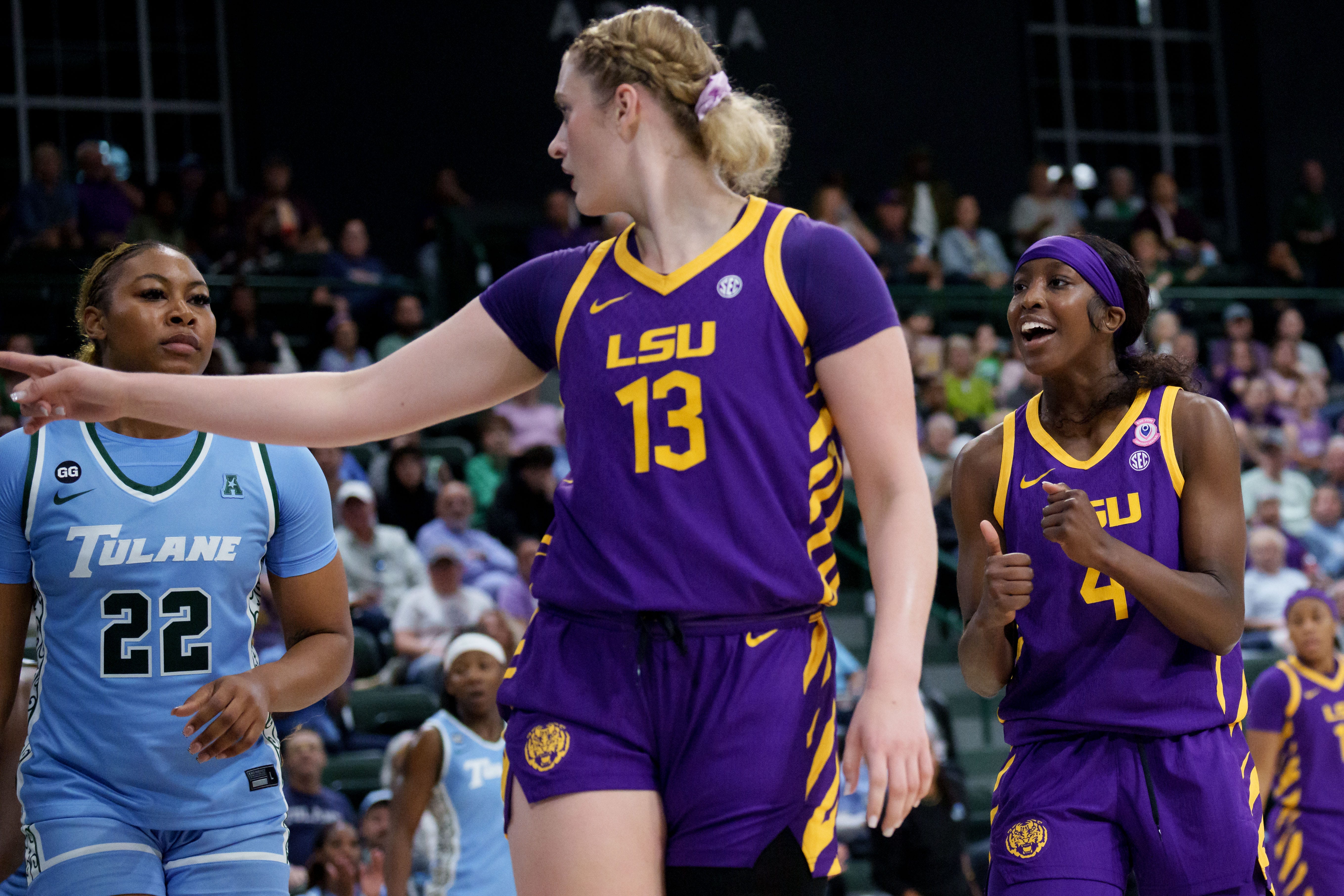 Former LSU women's basketball forward allowed to enter transfer portal - AOL