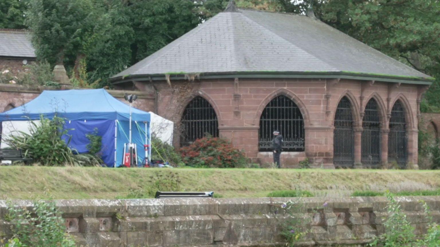 Pink suitcase examined in bin bag murder inquiry