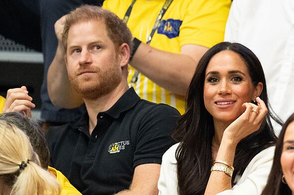 Harry and Meghan told to stop living like working royals - ‘it's going to get ugly'