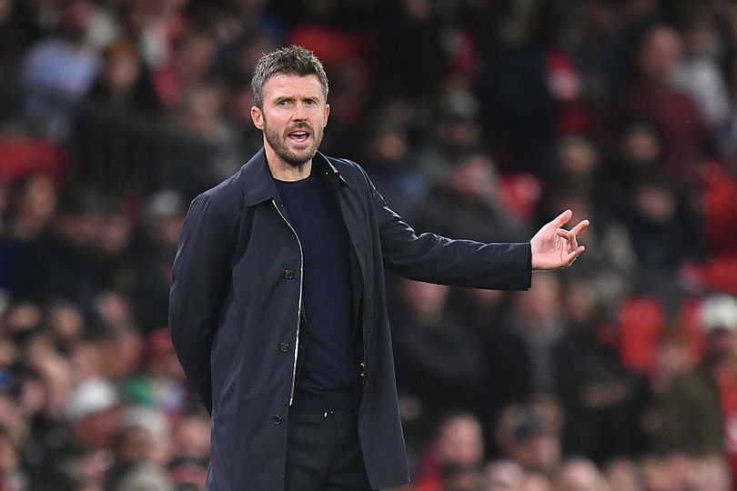 Jamie Carragher warns Michael Carrick he faces same problem as Gareth Southgate