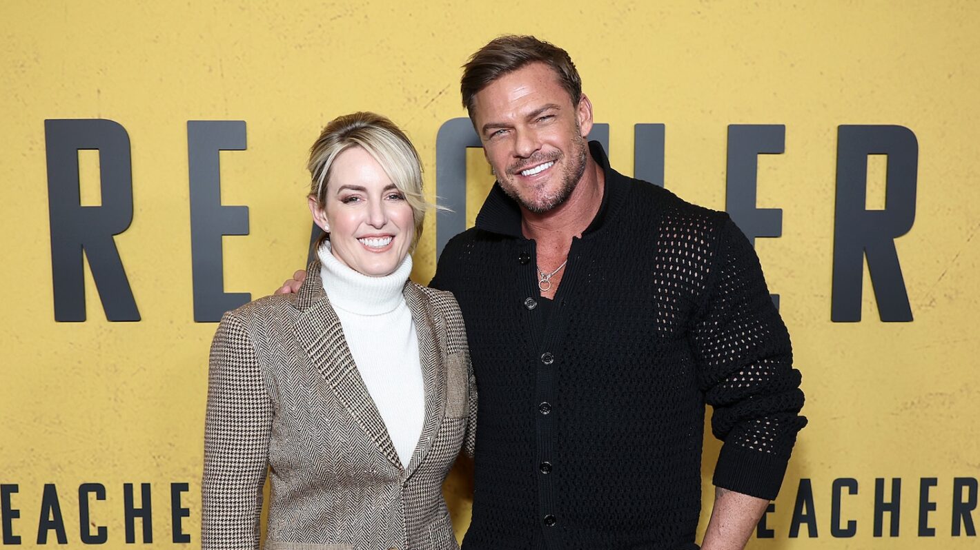 ‘Reacher' Star Alan Ritchson & Wife Cat Split